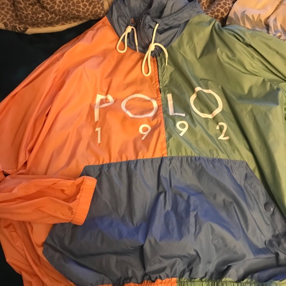 Xl Helly Hansen red white and blue - Picture 9 of 16